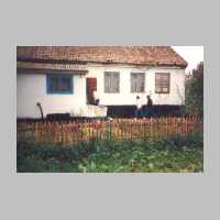 008-1015 Buergersdorf, Gertrud und Reinhard Riemann auf dem Wege zu ihrem Elternhaus.jpg